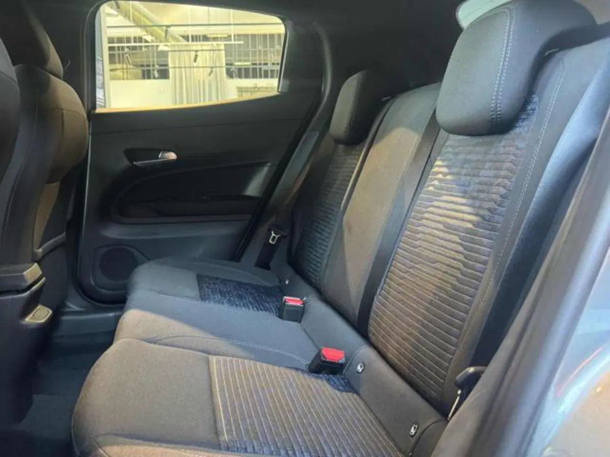 Alfa Romeo Junior nuova a Vercelli (13)
