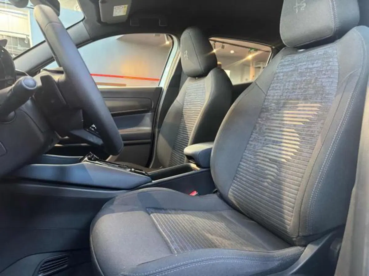 Alfa Romeo Junior nuova a Vercelli (12)
