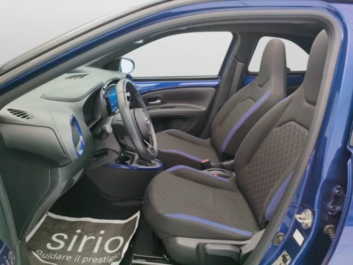Toyota Aygo X usata a Teramo (15)