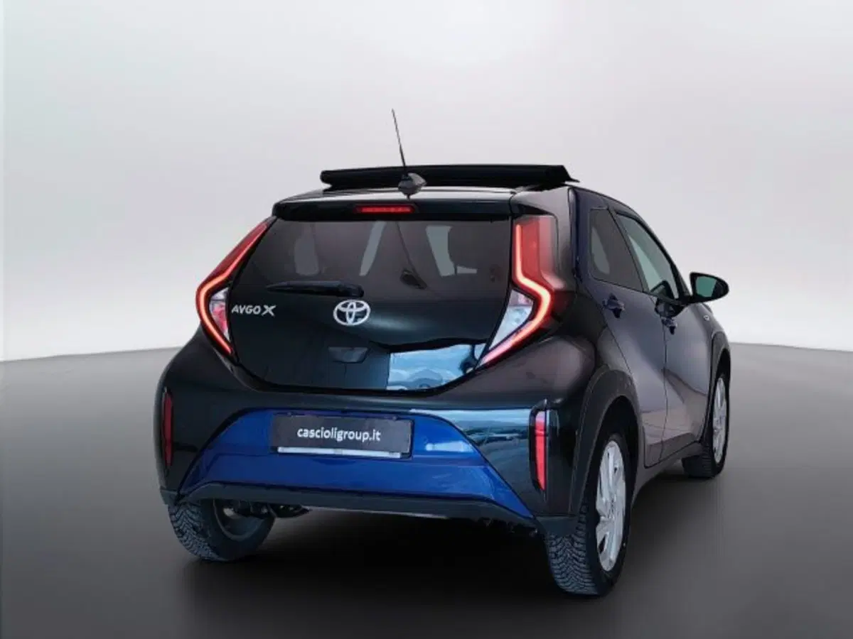 Toyota Aygo X usata a Teramo (5)
