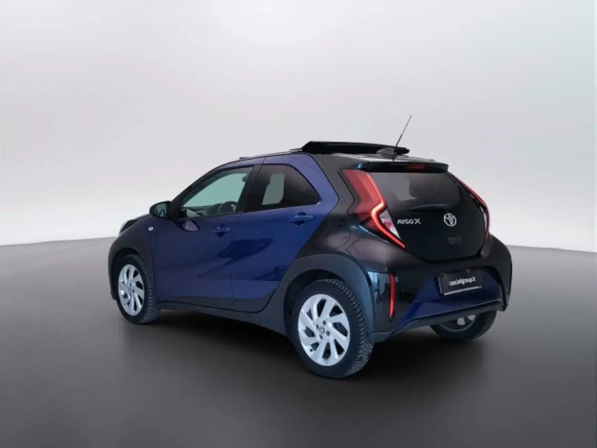 Toyota Aygo X usata a Teramo (7)