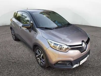 Renault Captur 1.5 dCi 8V 90 CV EDC Start&Stop Excite del 2016 usata a Empoli