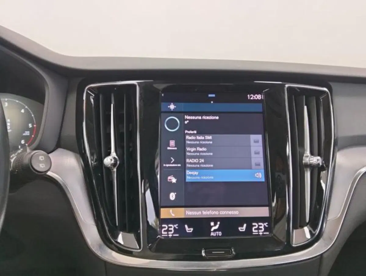 Volvo V60 usata a Como (15)