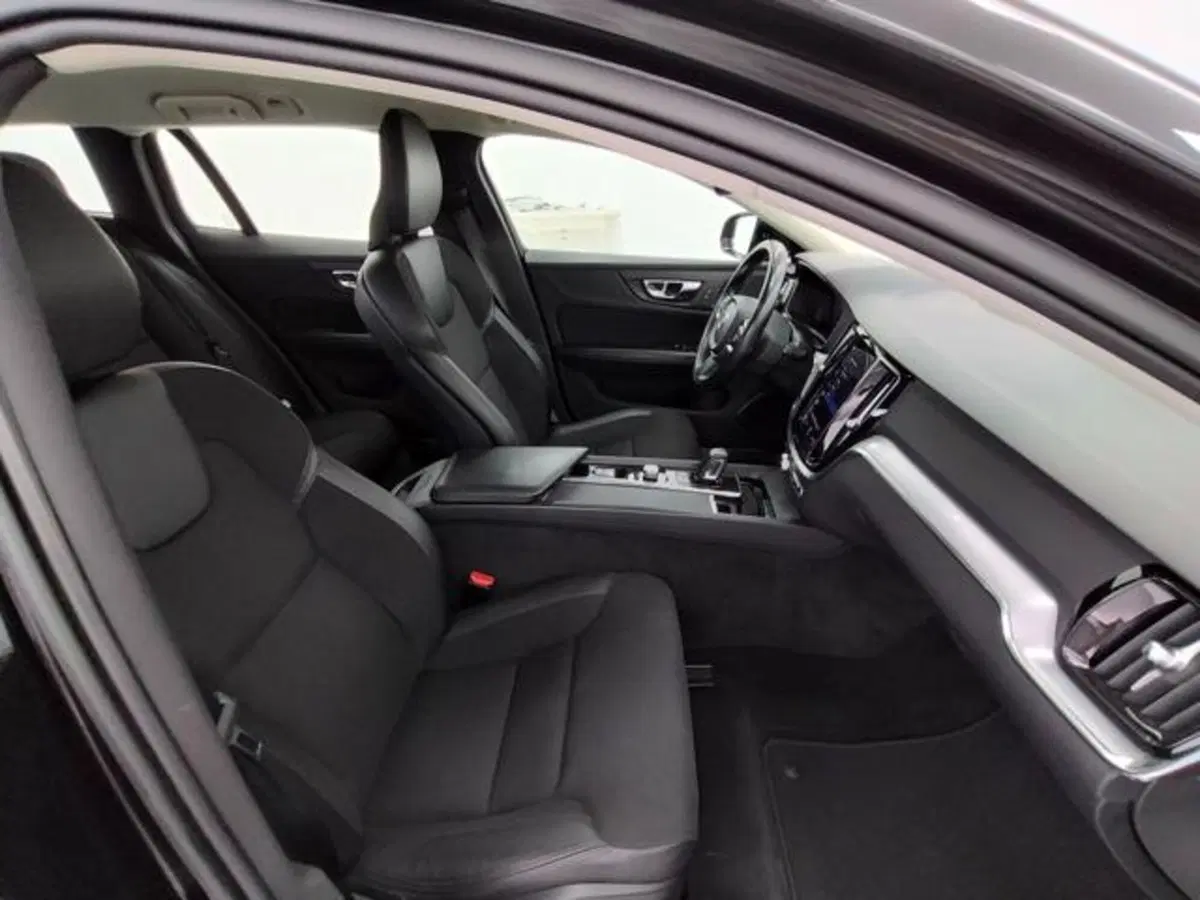 Volvo V60 usata a Como (3)