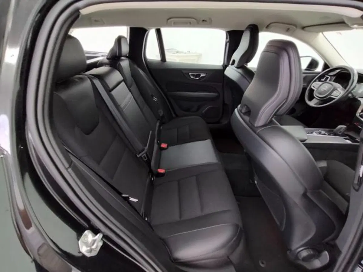 Volvo V60 usata a Como (5)