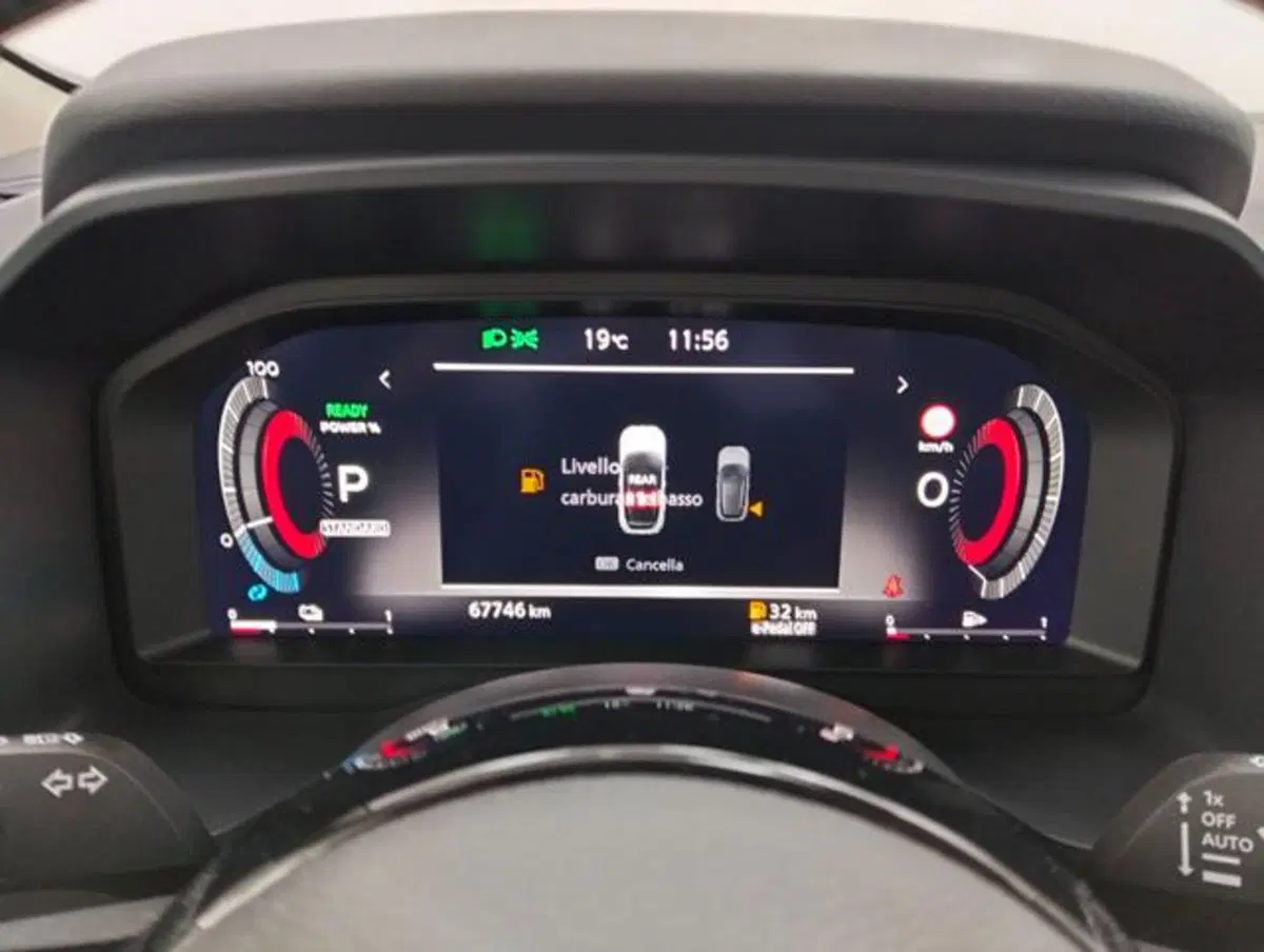 Nissan Qashqai usata a Como (12)