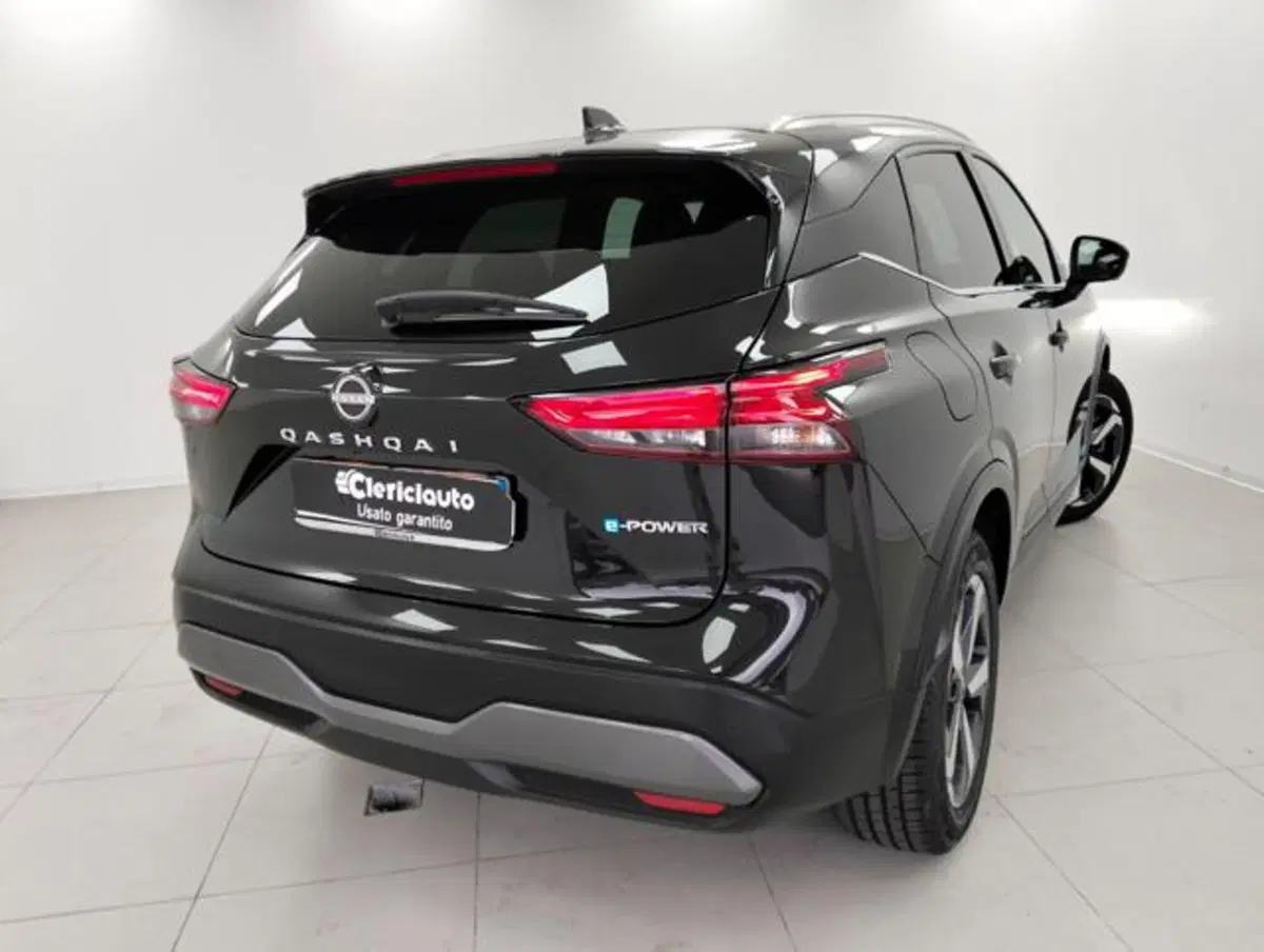 Nissan Qashqai usata a Como (2)