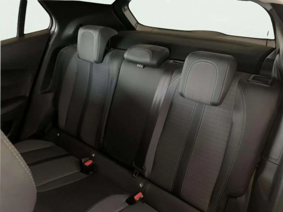Peugeot 2008 usata a Firenze (15)