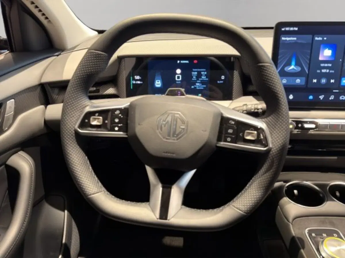 Mg MGS5 nuova a Perugia (11)