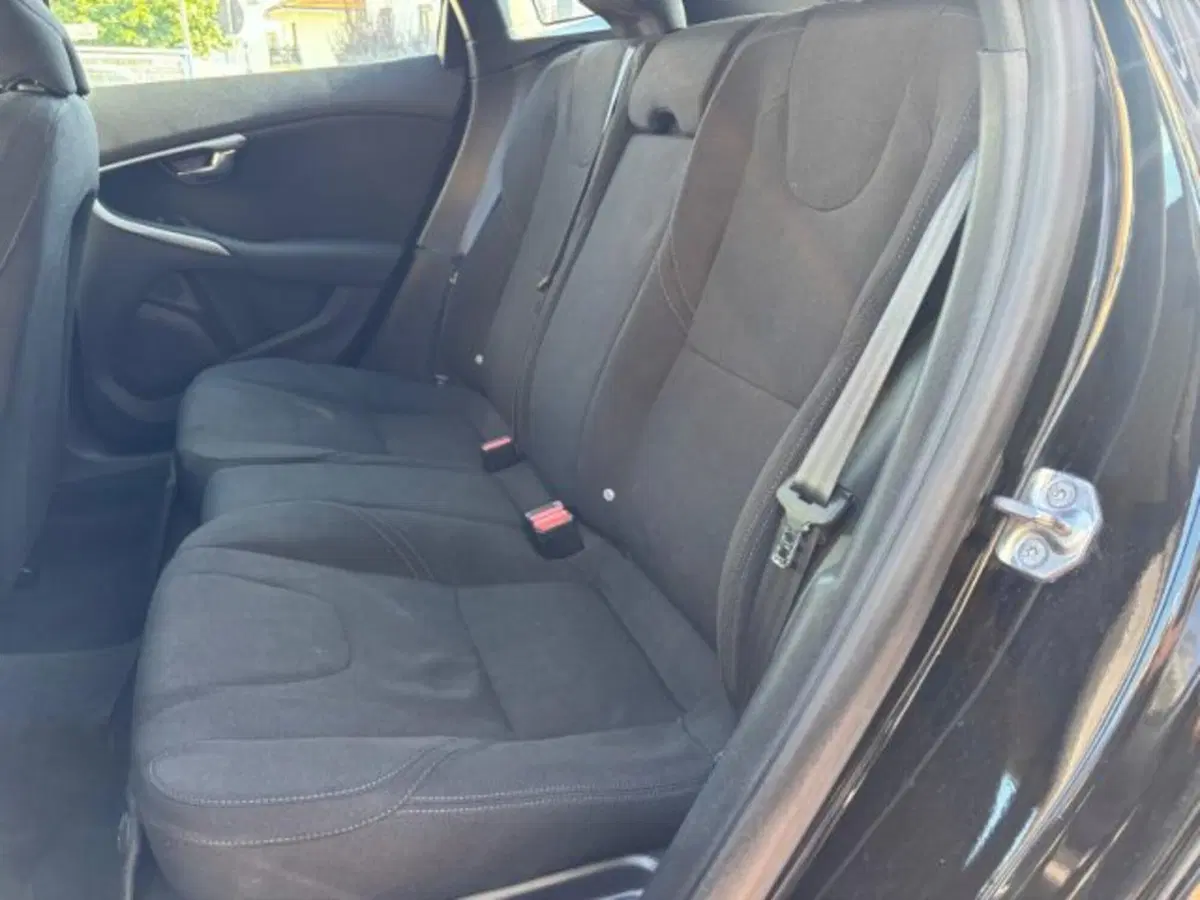 Volvo V40 usata a Cuneo (16)