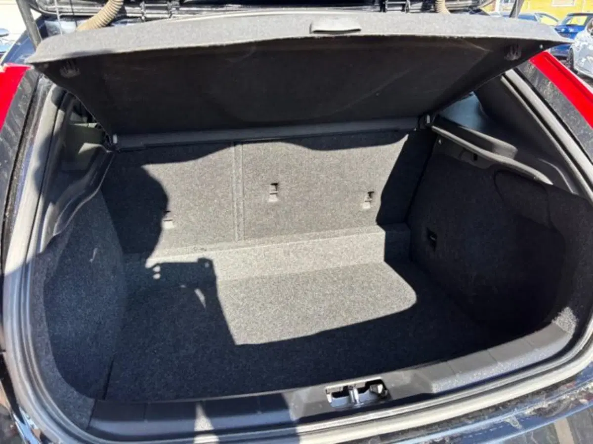 Volvo V40 usata a Cuneo (7)