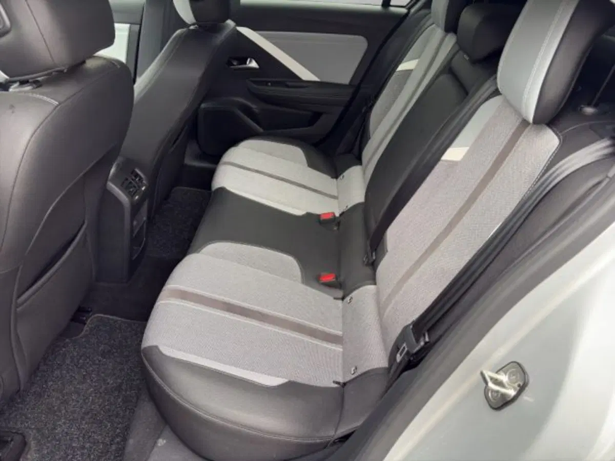 Opel Astra Station Wagon usata a Perugia (19)