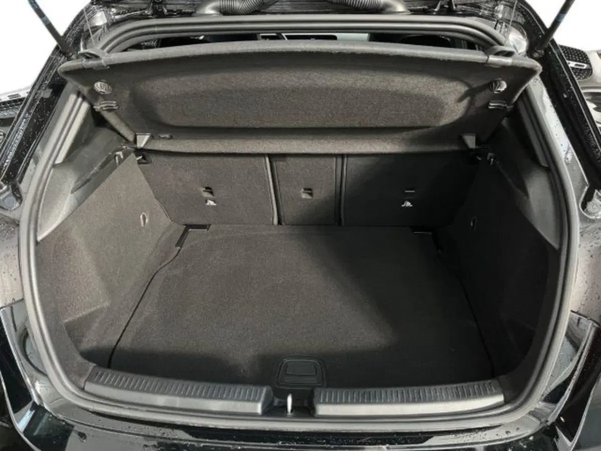 Mercedes-Benz Classe A Sedan usata a Verona (13)