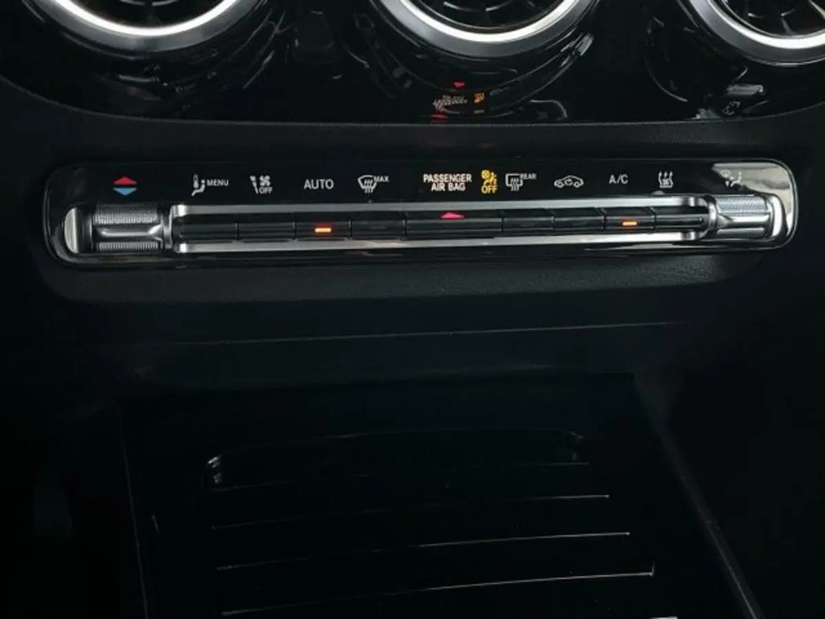 Mercedes-Benz GLA SUV usata a Verona (13)