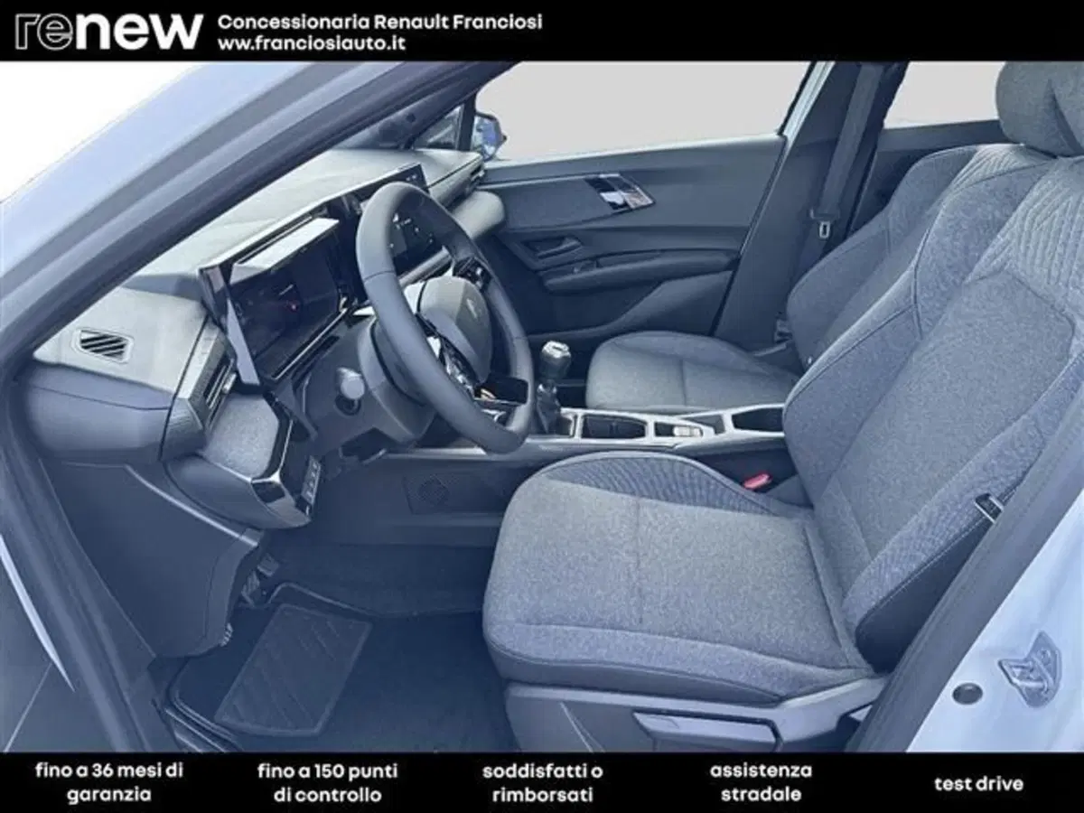 Renault Clio nuova a Modena (16)