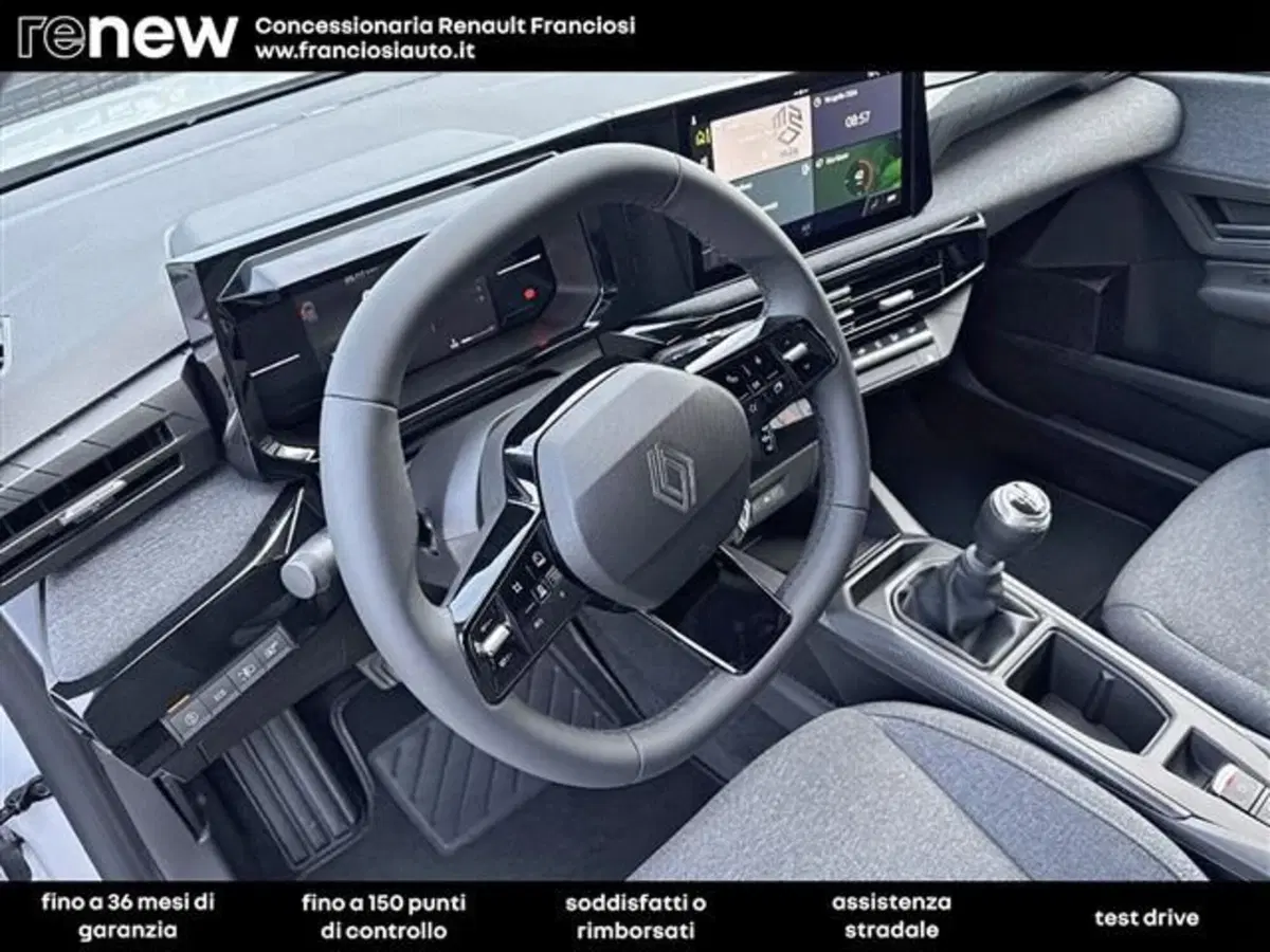 Renault Clio nuova a Modena (8)