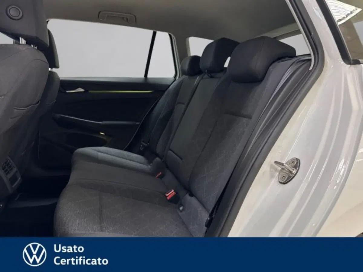 Volkswagen Golf Variant usata a Vicenza (12)