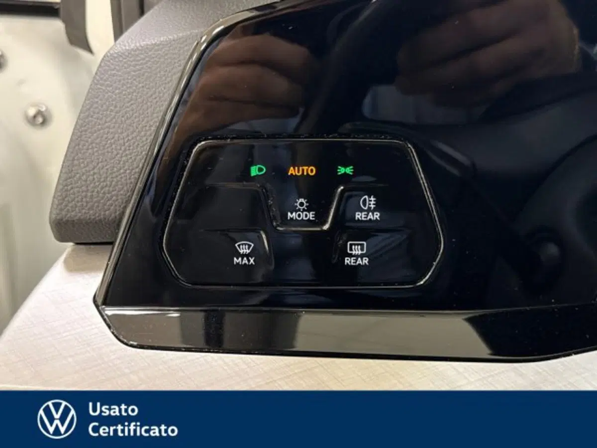Volkswagen Golf Variant usata a Vicenza (16)