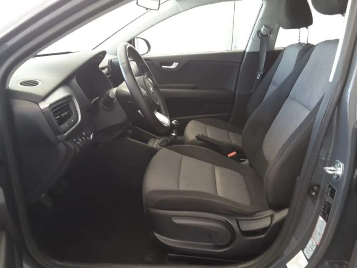 Kia Stonic usata a Firenze (5)