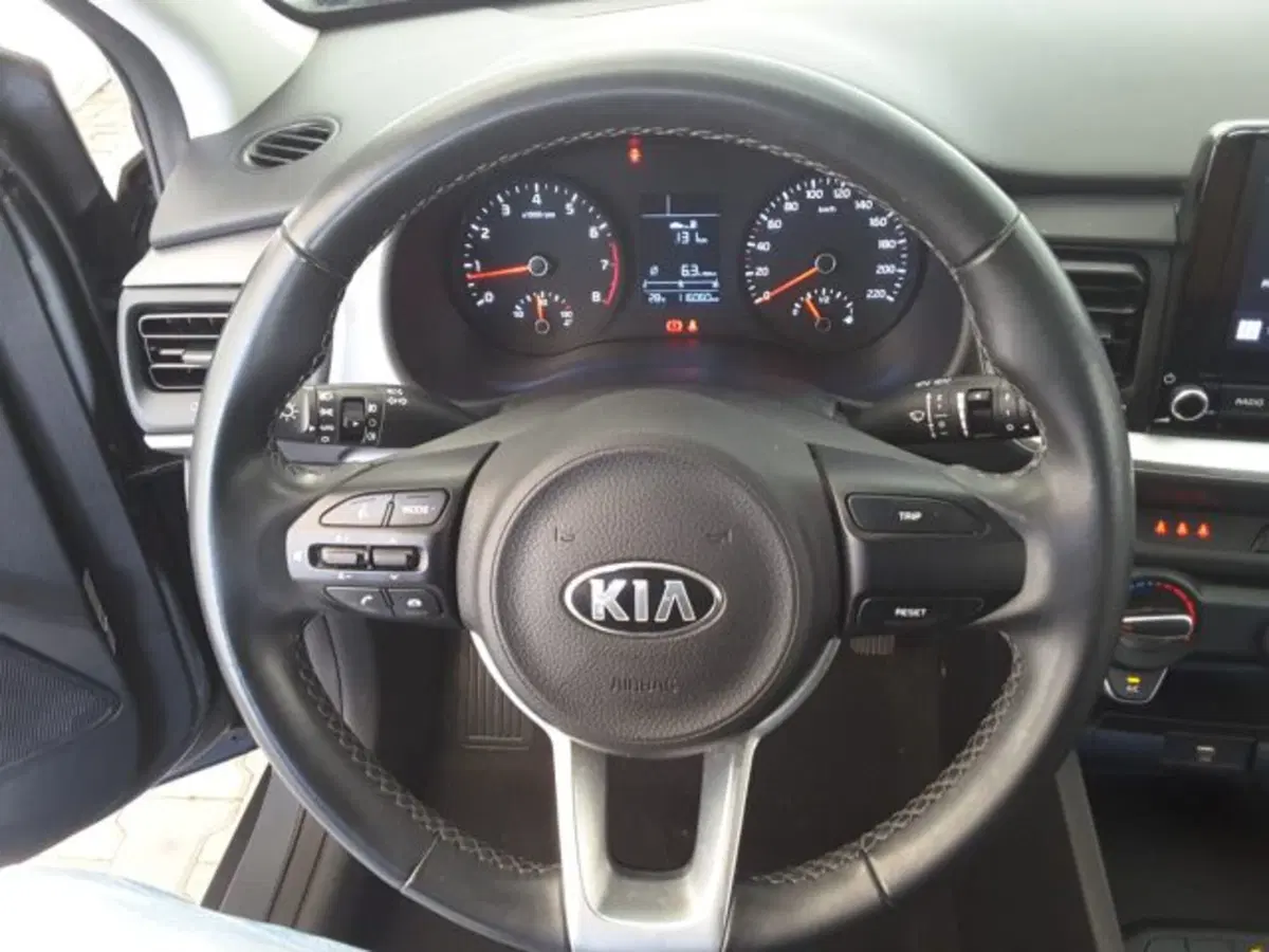 Kia Stonic usata a Firenze (7)
