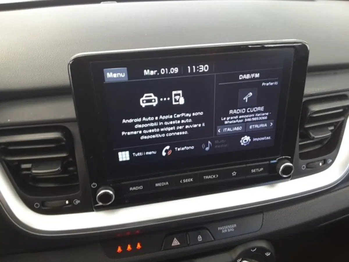 Kia Stonic usata a Firenze (8)