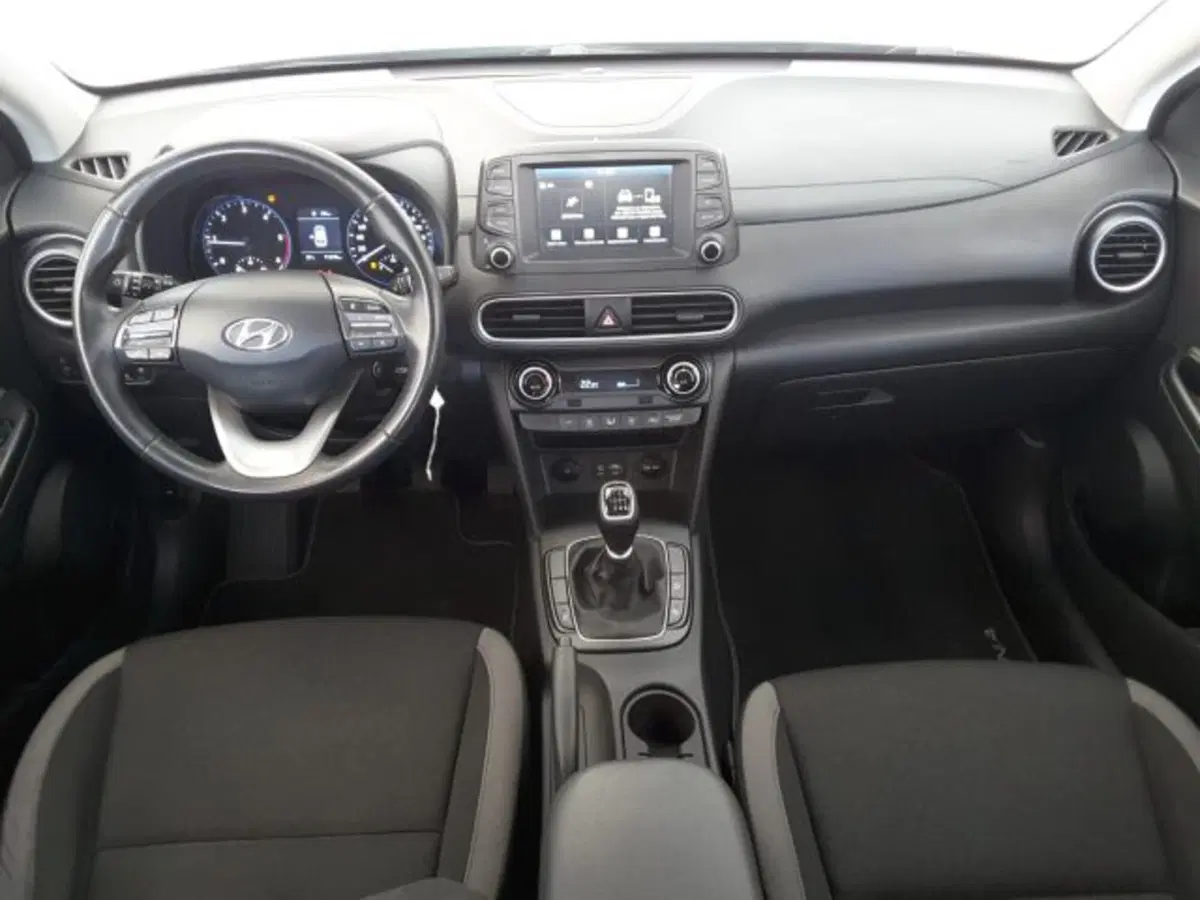 Hyundai Kona usata a Firenze (9)