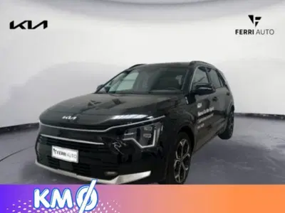 Kia Niro 1.6 GDi DCT HEV Evolution nuova a Tavagnacco