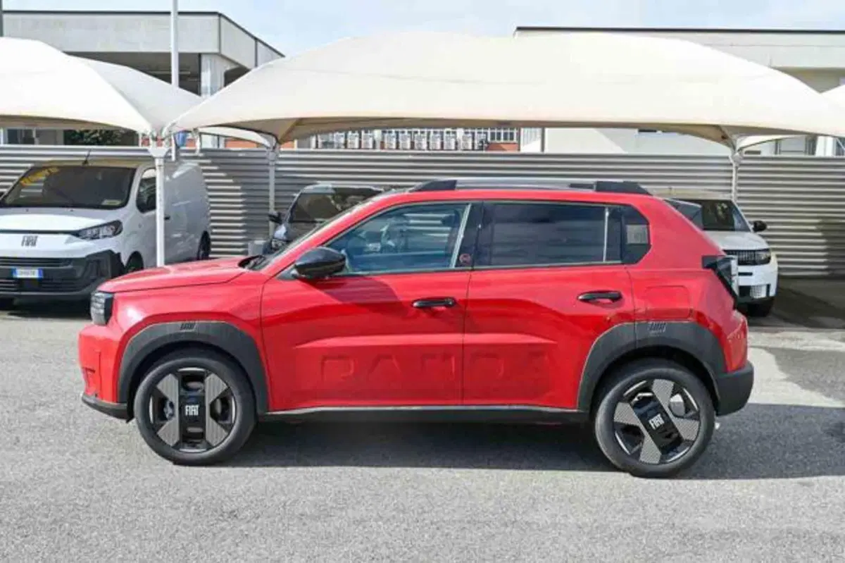 Fiat Grande Panda nuova a Torino (20)