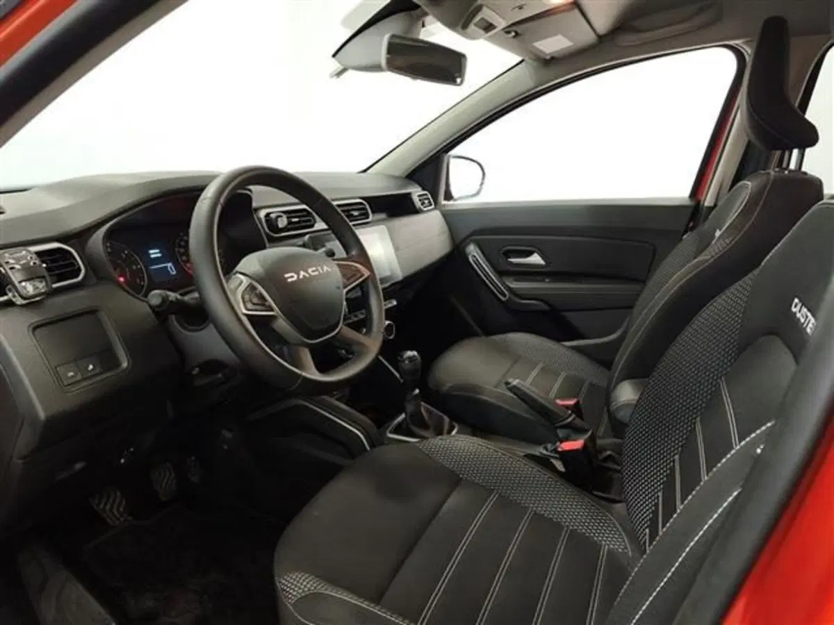 Dacia Duster usata a Siena (9)