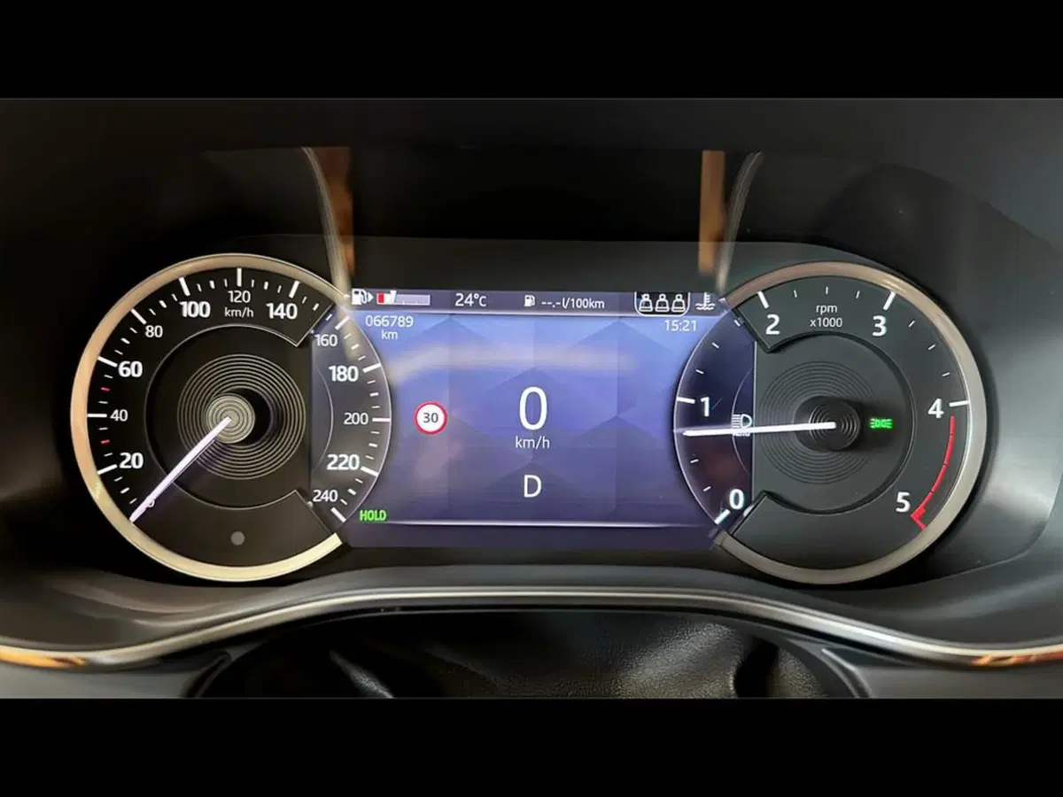 Jaguar F-Pace usata a Varese (10)