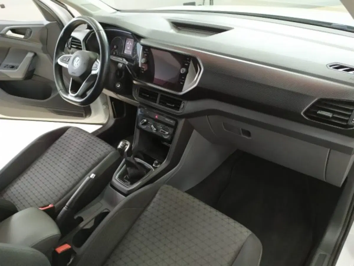Volkswagen T-Cross usata a Trieste (7)