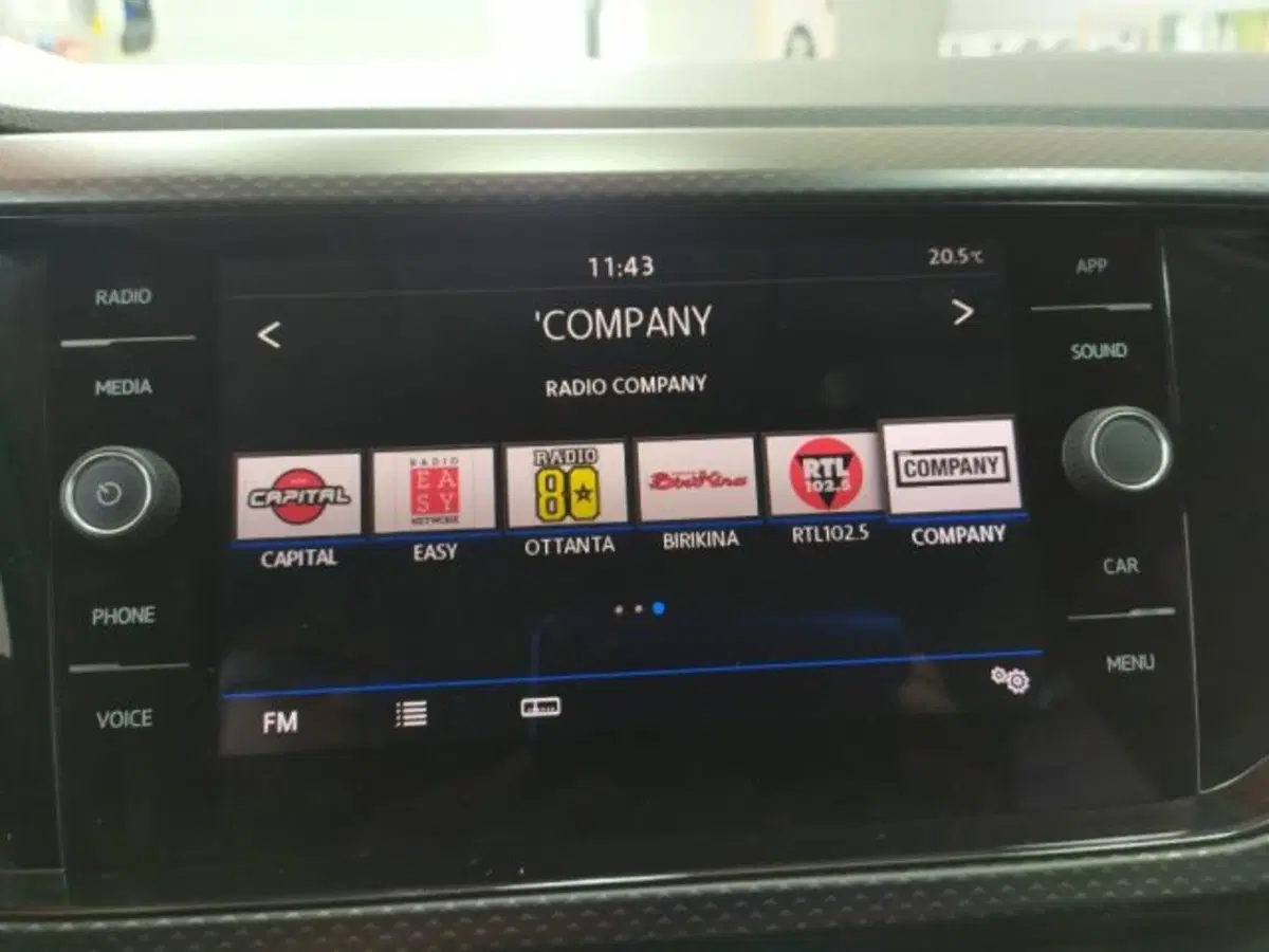 Volkswagen T-Cross usata a Trieste (9)