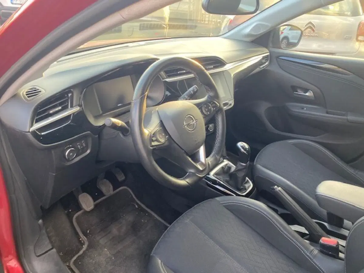 Opel Corsa usata a Catania (12)