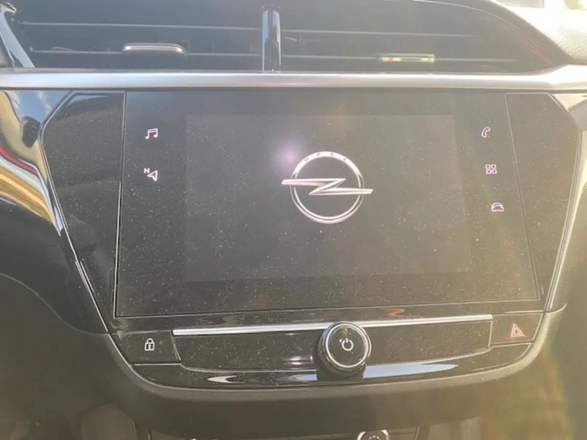Opel Corsa usata a Catania (15)