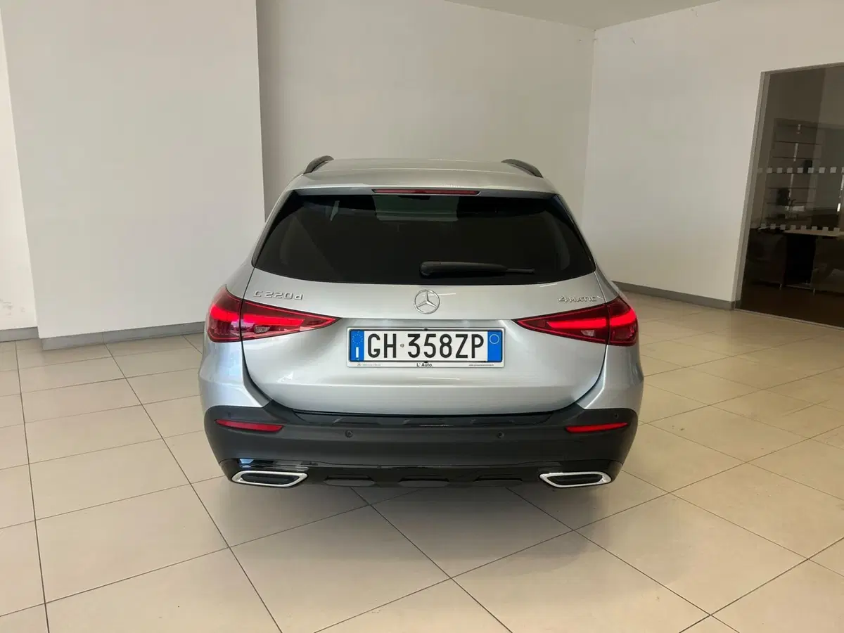 Mercedes-Benz Classe C Station Wagon usata a Napoli (7)