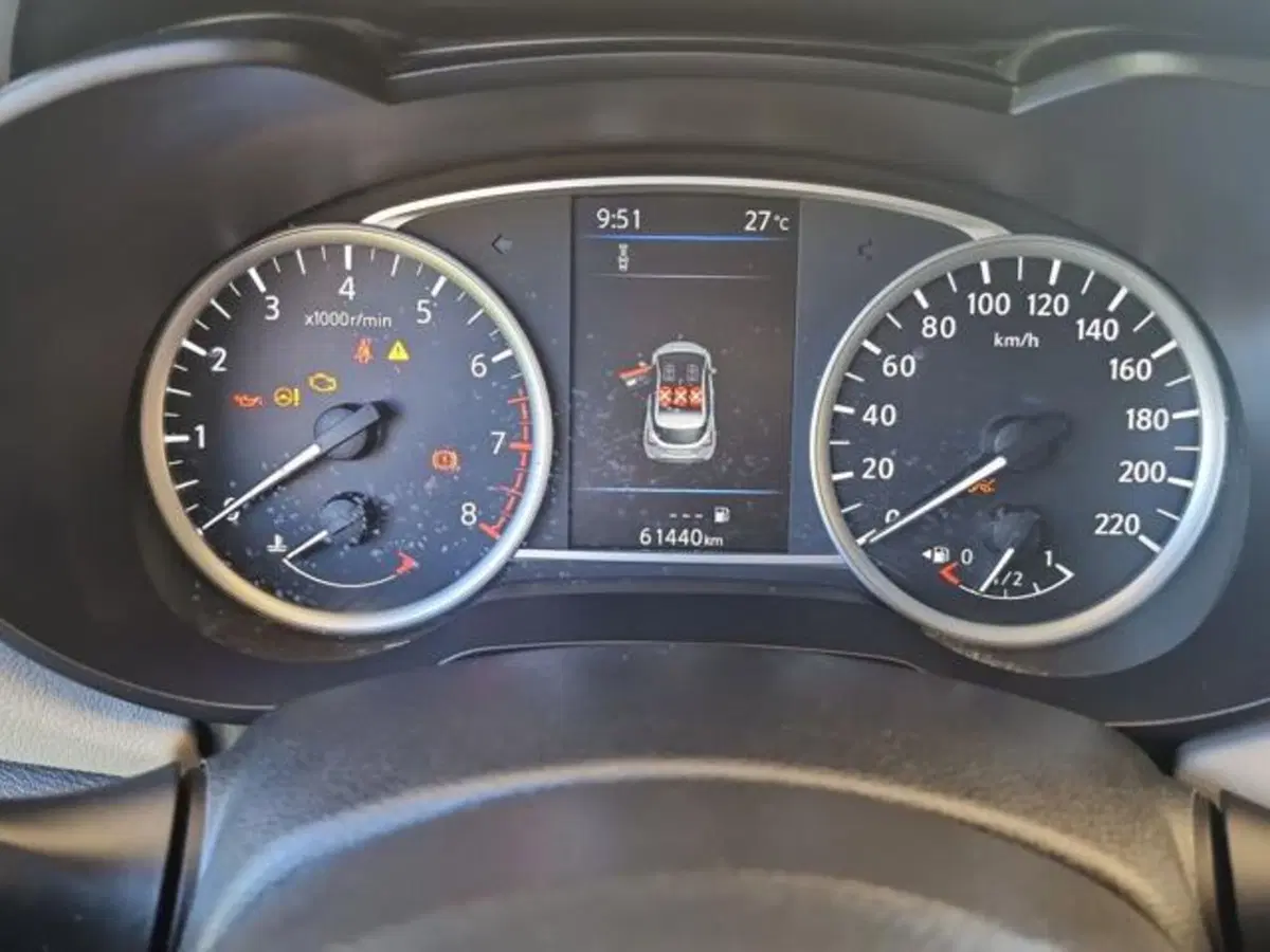 Nissan Micra usata a Salerno (11)