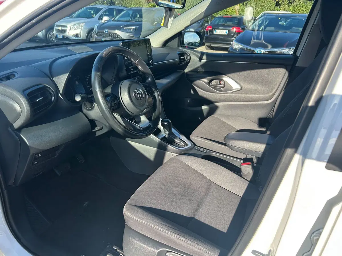 Toyota Yaris usata a Piacenza (11)