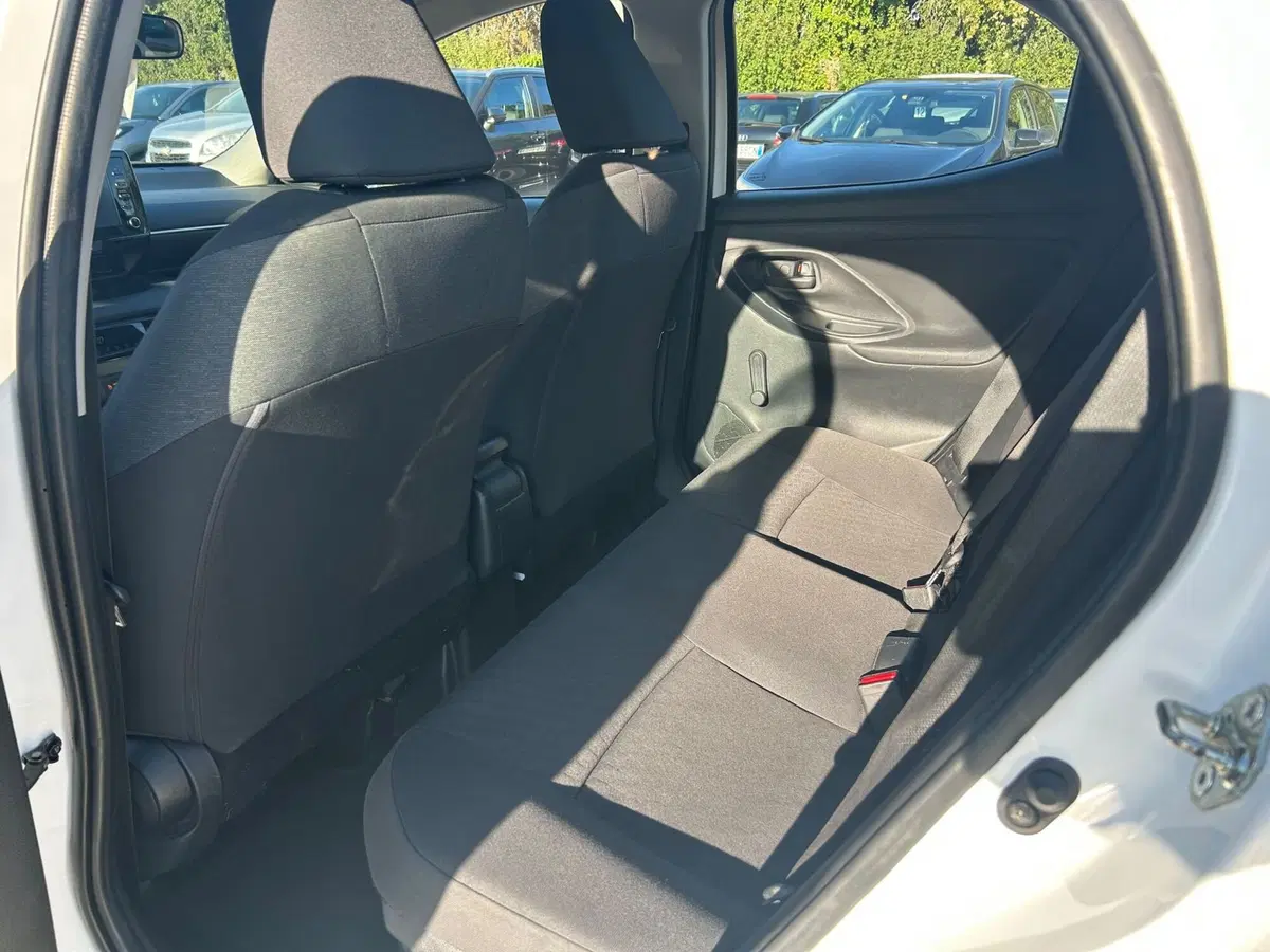 Toyota Yaris usata a Piacenza (12)