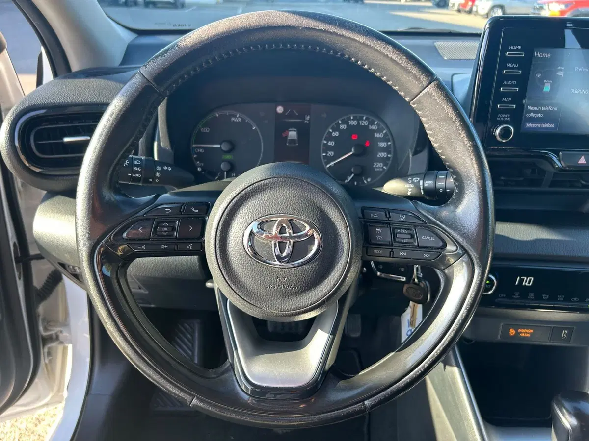 Toyota Yaris usata a Piacenza (14)