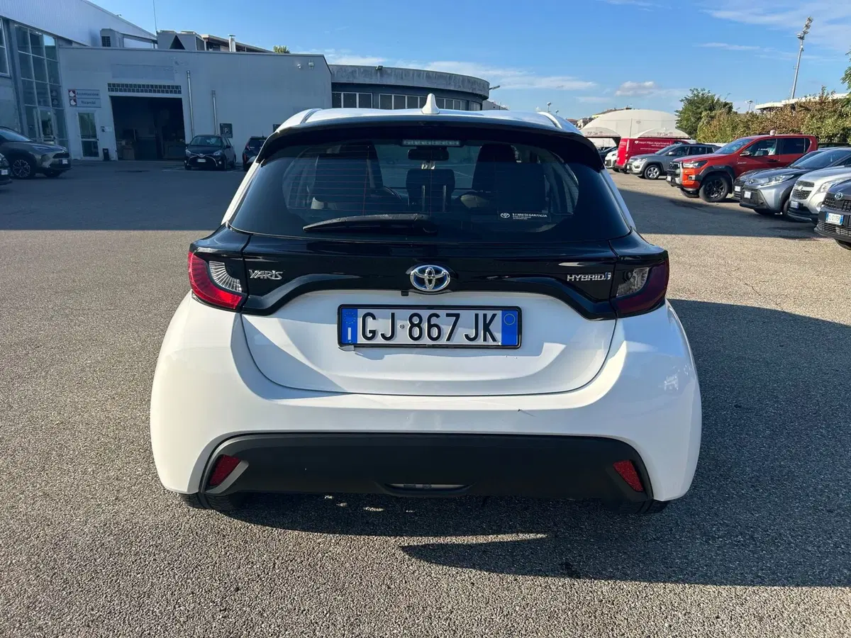 Toyota Yaris usata a Piacenza (6)
