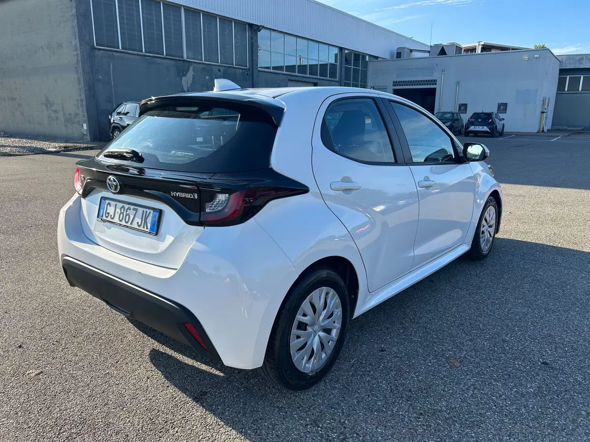 Toyota Yaris usata a Piacenza (9)