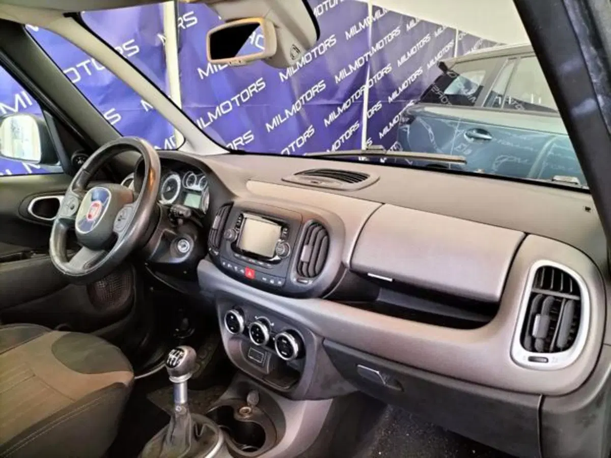 Fiat 500L usata a Messina (17)