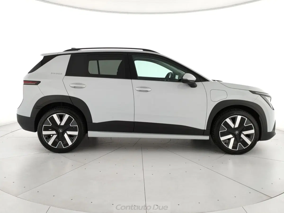 Skoda Epiq nuova a Caserta (4)