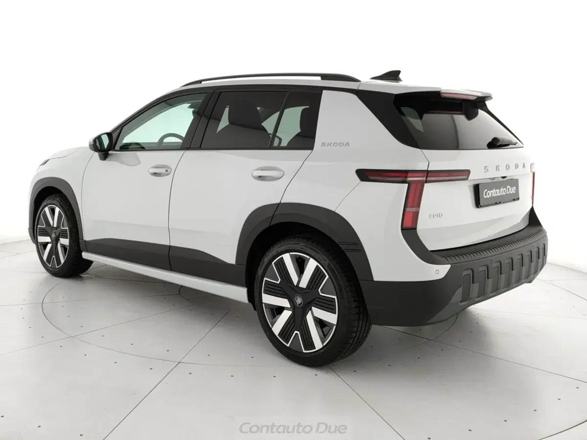 Skoda Epiq nuova a Caserta (7)
