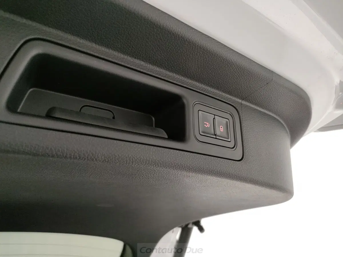 Byd Seal U DM-i nuova a Caserta (10)