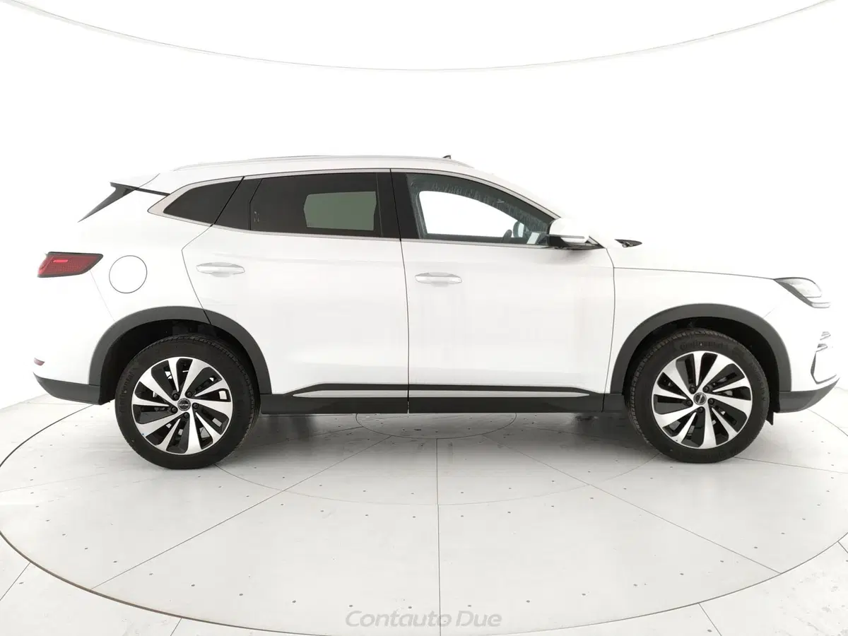 Byd Seal U DM-i nuova a Caserta (4)