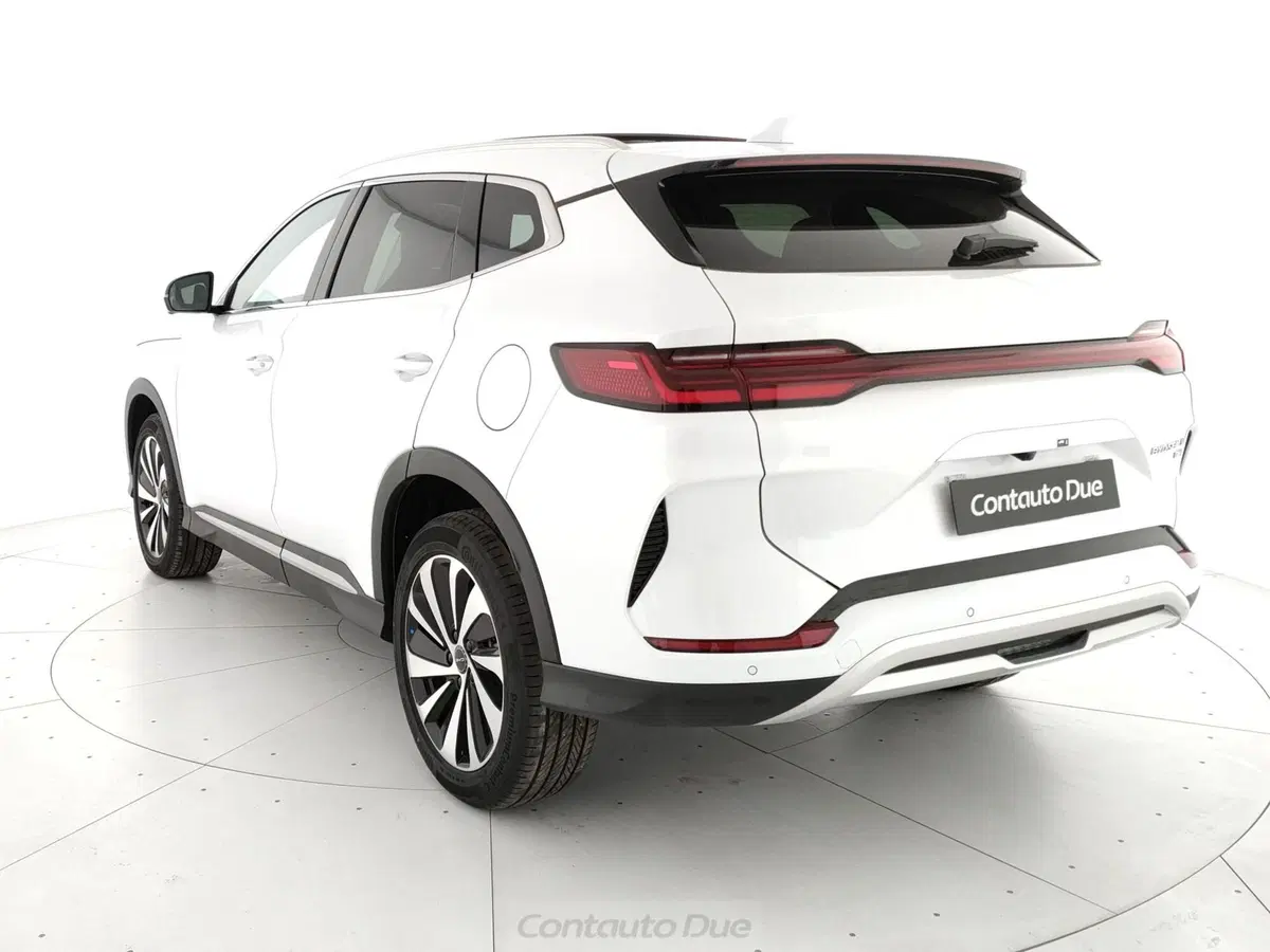 Byd Seal U DM-i nuova a Caserta (7)