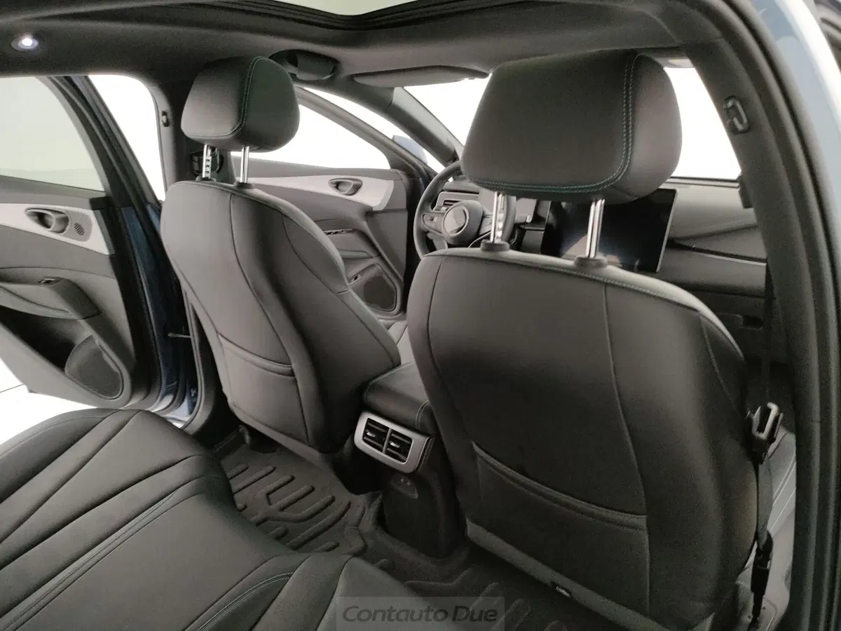 Byd Seal 6 DM-i nuova a Caserta (11)