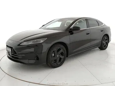 Byd Seal 6 DM-i 1.5 phev Boost nuova a Teverola