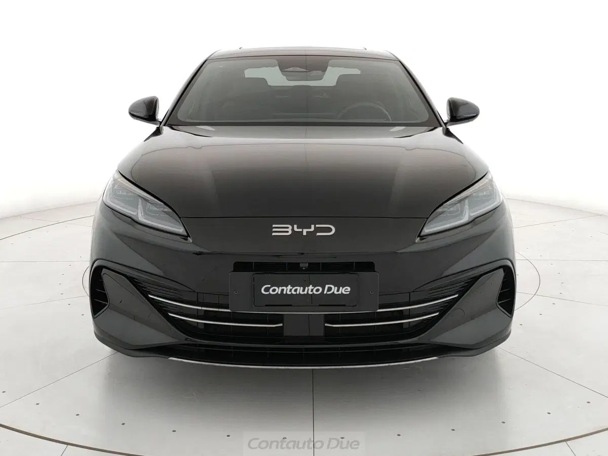 Byd Seal 6 DM-i nuova a Caserta (2)
